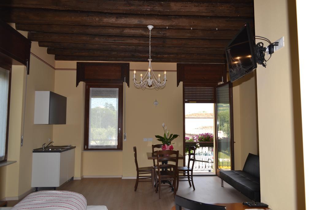Locanda La Sosta Cavaion Veronese Ruang foto